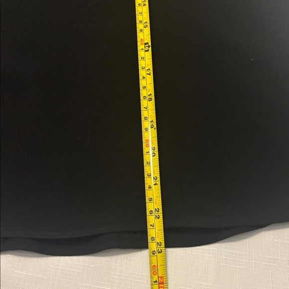 Giorgio Armani Black A Line Midi lined Skit SZ 44 US 10/12 100% Virgin Wool - Picture 5 of 13